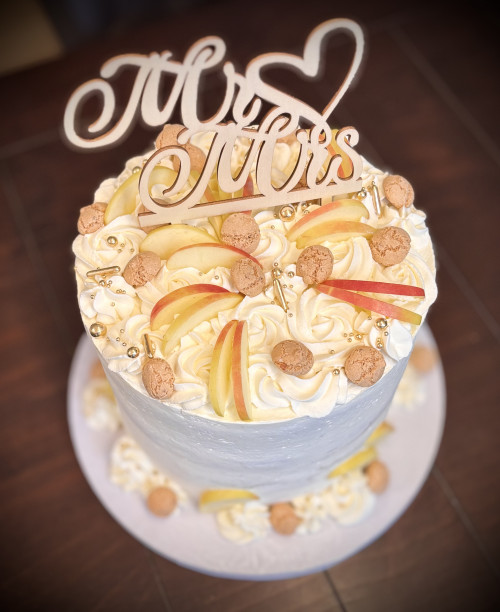 Apfel-Sahne-Torte mit Zimt