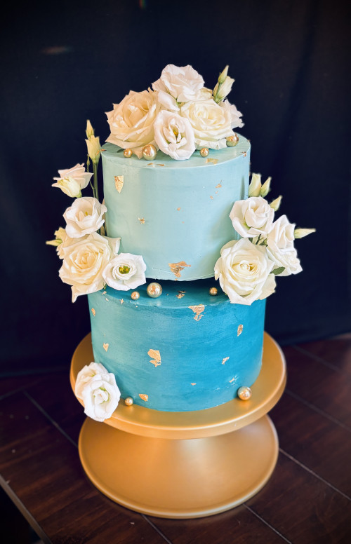 Hochzeitstorte in Petrol