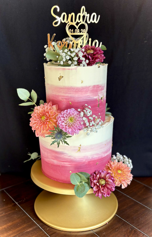 Hochzeitstorte im Ombré-Look