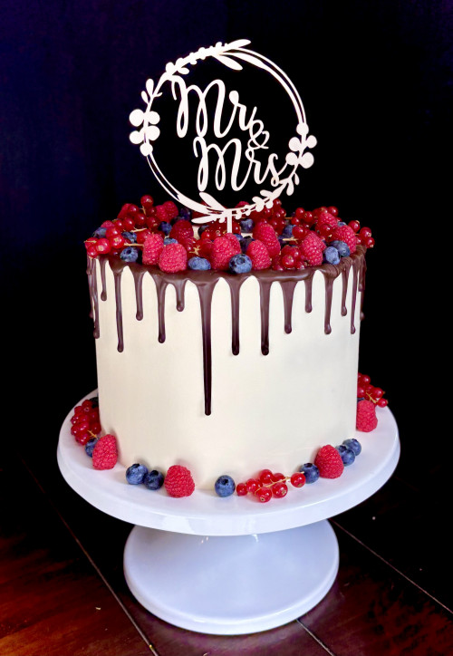 Erdbeer-Himbeertorte mit weißer Mousse au Chocolat